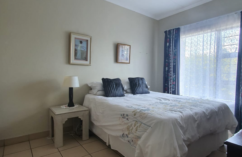 Sandveld Apartments - Duplex - Secunda