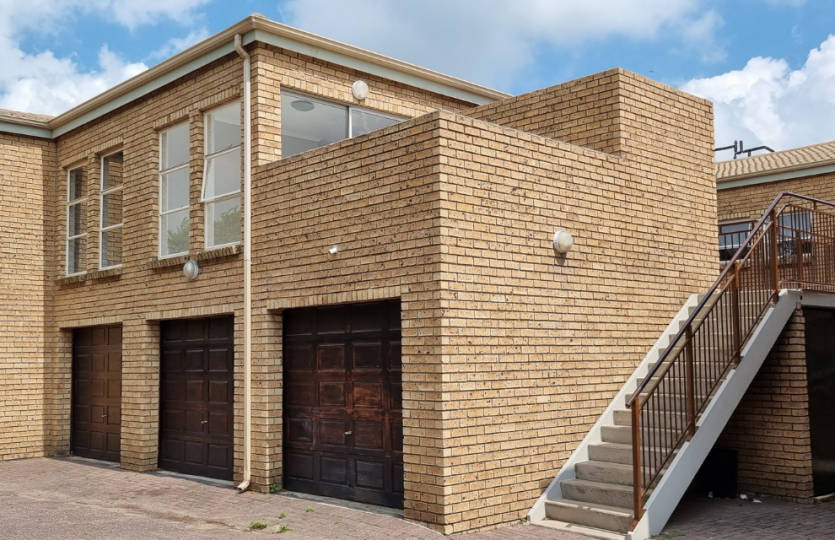 Dwarsweg Lifestyle Estate - 1 Bedroom - Secunda