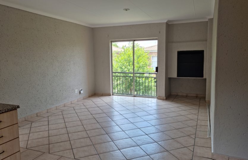Dwarsweg Lifestyle Estate - 3 Bedroom - First Floor - Secunda
