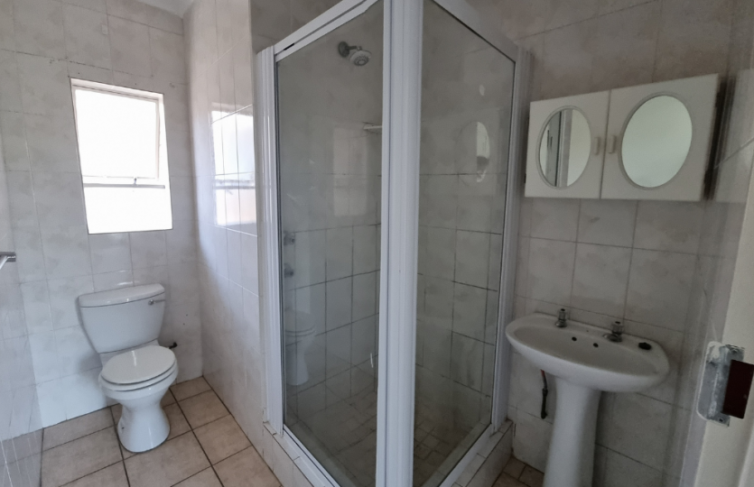 Dwarsweg Lifestyle Estate - 3 Bedroom - First Floor - Secunda