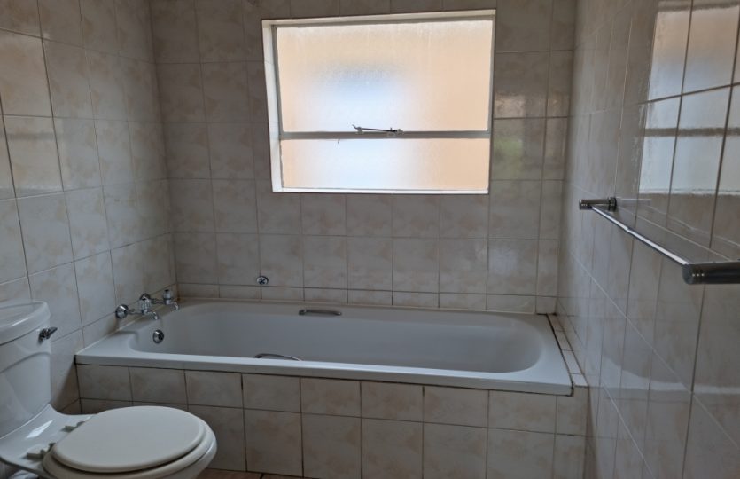 Dwarsweg Lifestyle Estate - 3 Bedroom - First Floor - Secunda