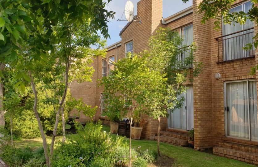 Dwarsweg Lifestyle Estate - Secunda